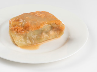 Голубец в сметанно-томатном соусе